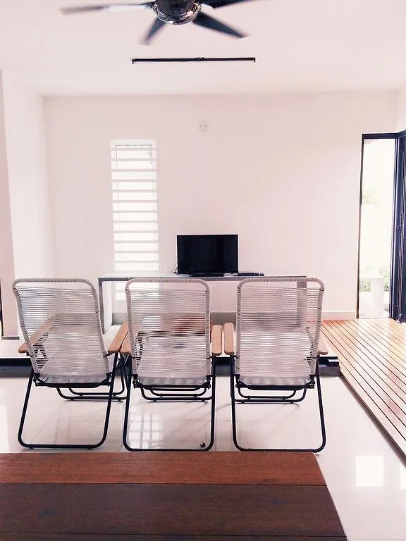 Rimba Mac Villa Melaka Retreat Guesthouse 0*, Malacca Malaysia
